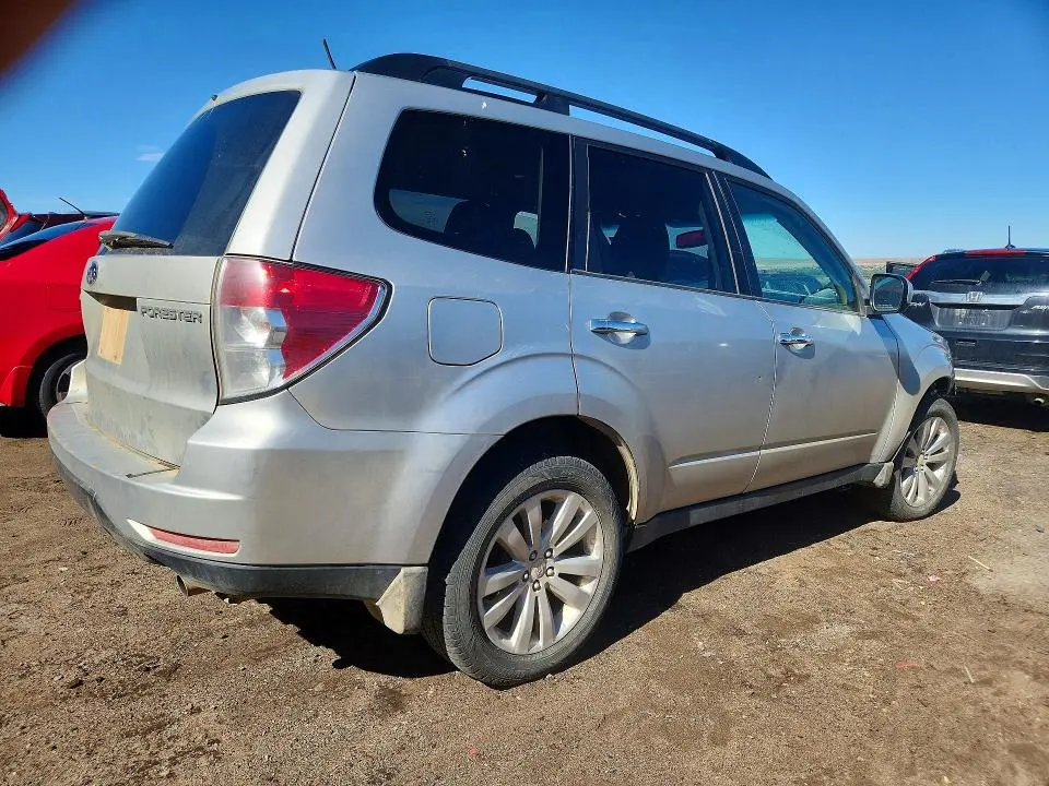 2011 SUBARU FORESTER 2.5X PREMIUM  