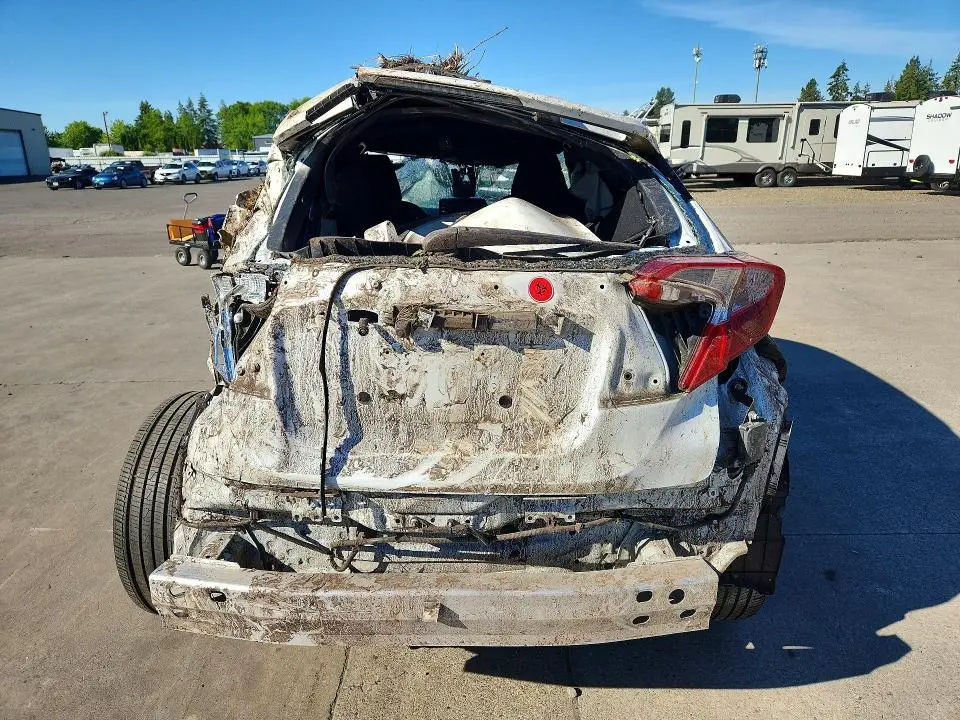 2022 TOYOTA C-HR XLE  
