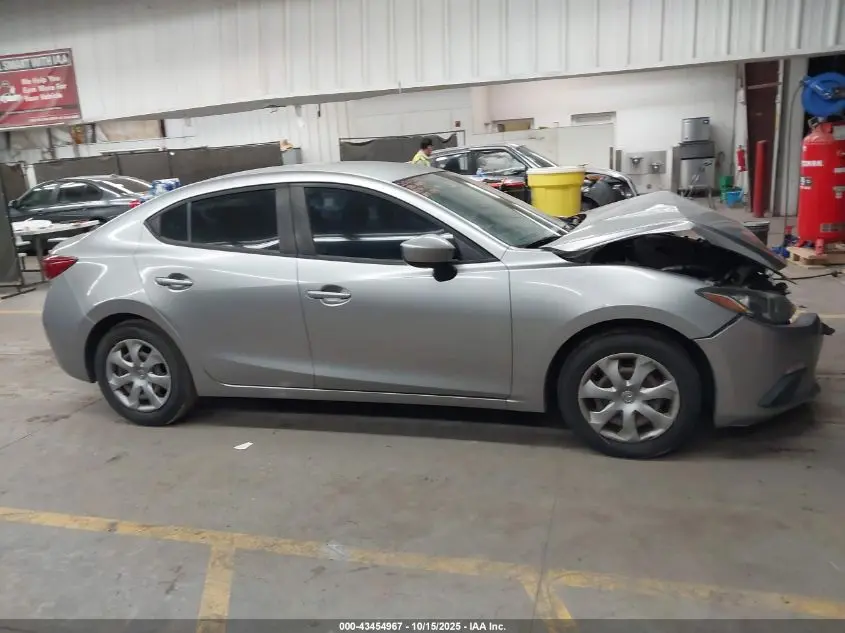 2015 MAZDA MAZDA3 I SPORT