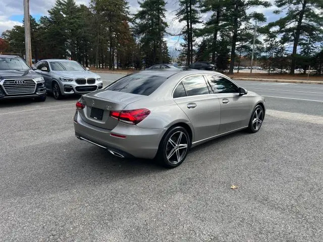 2019 MERCEDES-BENZ A 220 4MATIC  