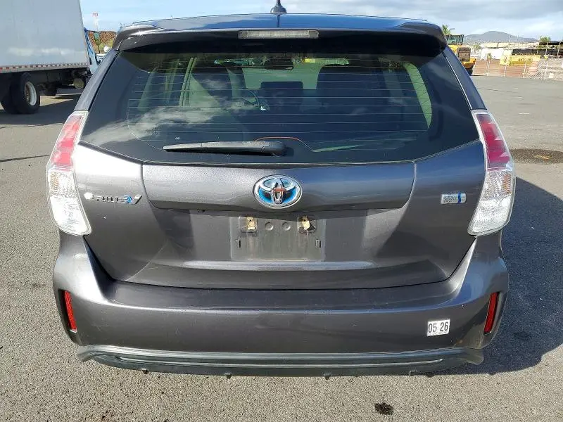 2017 TOYOTA PRIUS V   