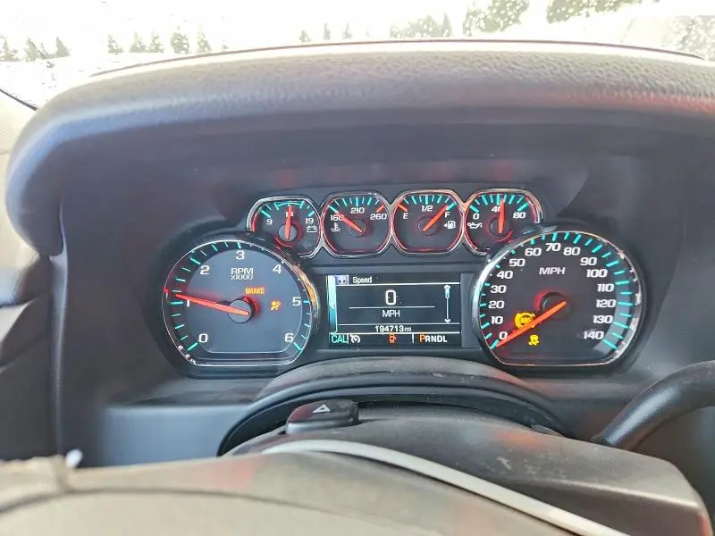 2019 CHEVROLET SUBURBAN C1500 LS  