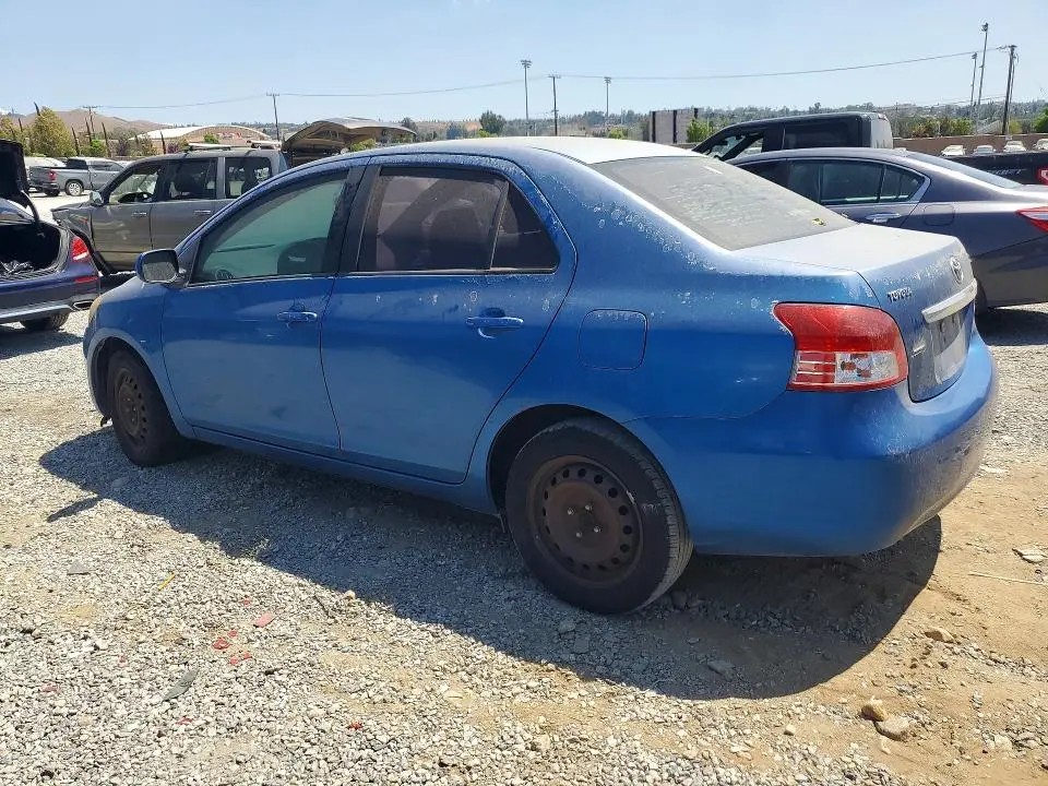 2010 TOYOTA YARIS BASE  