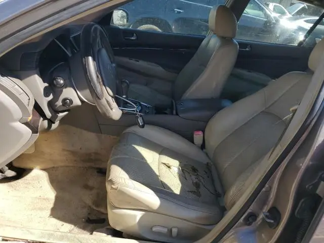 2011 INFINITI G37 BASE  