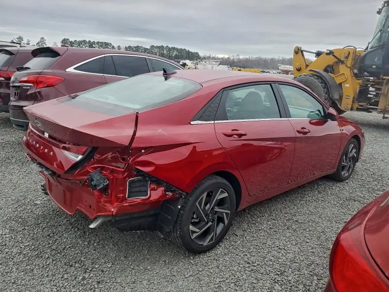 2025 HYUNDAI ELANTRA SEL  