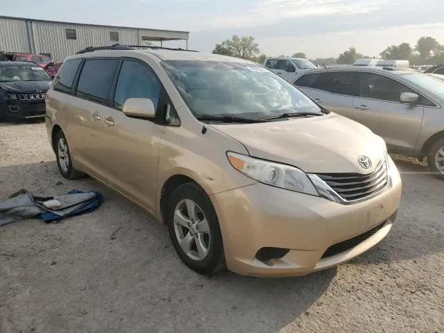 2012 TOYOTA SIENNA LE  