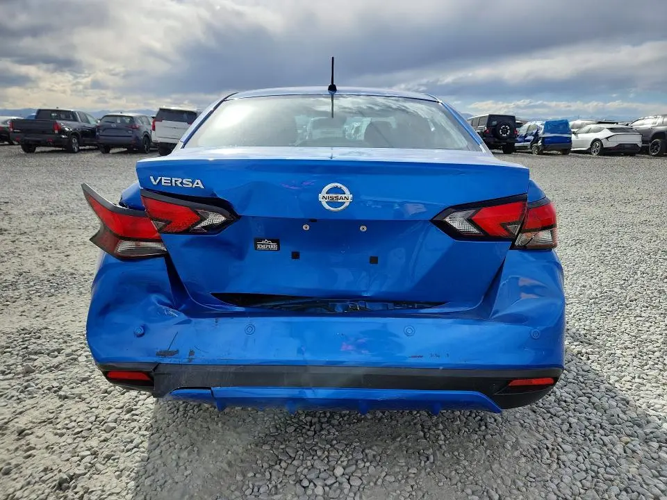 2020 NISSAN VERSA S  