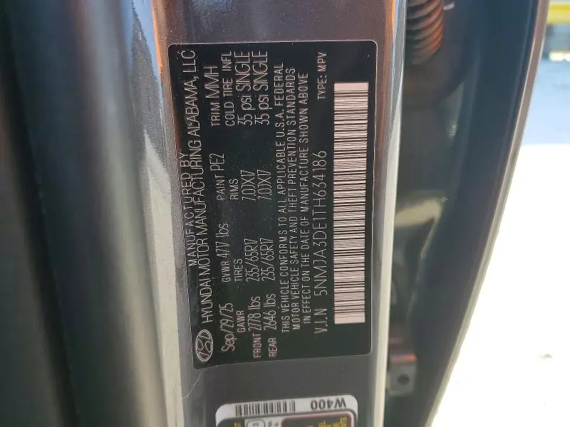 2026 HYUNDAI TUCSON SE  