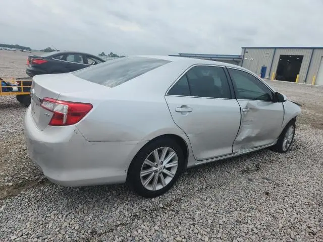 2012 TOYOTA CAMRY XLE  