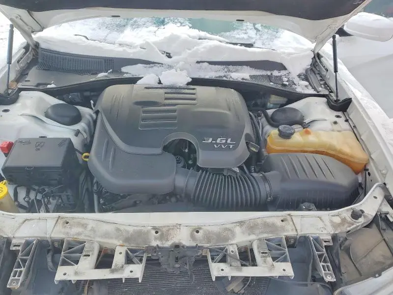 2013 DODGE CHARGER SXT  