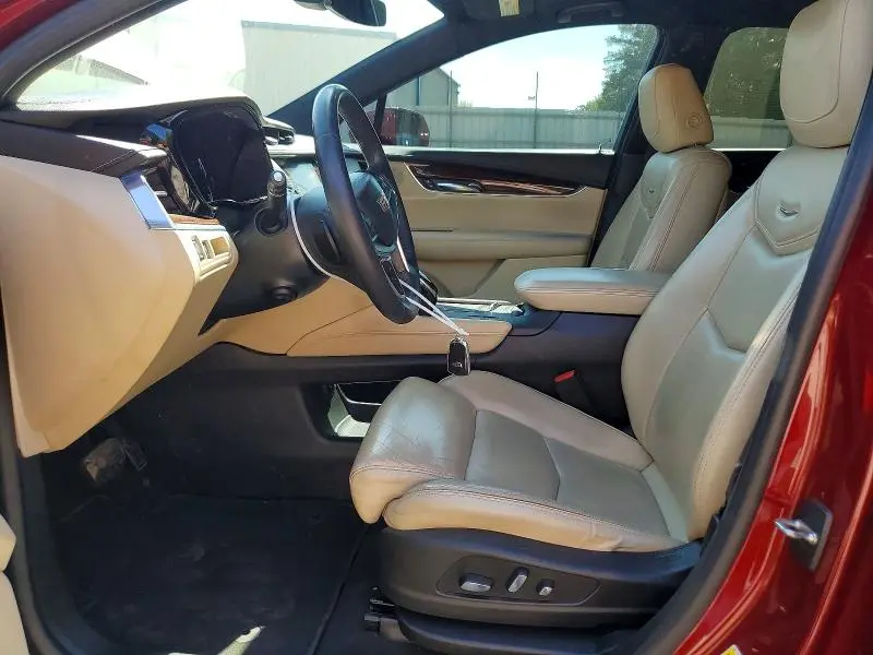 2017 CADILLAC XT5 PREMIUM LUXURY  