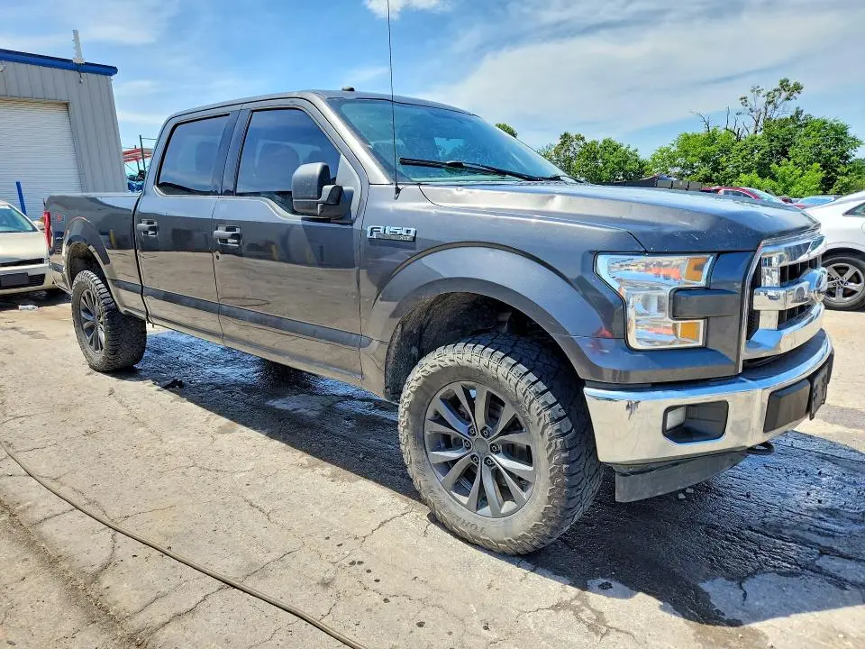 2017 FORD F150 SUPERCREW  