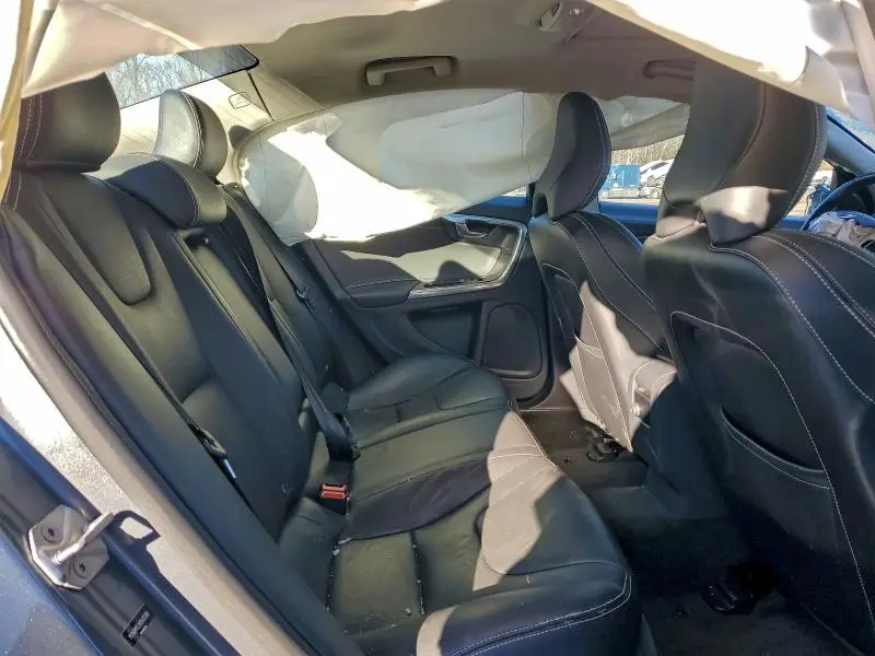 2017 VOLVO S60 DYNAMIC  