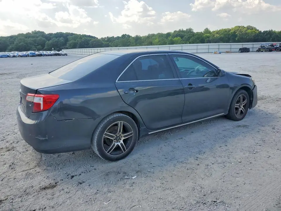 2014 TOYOTA CAMRY   