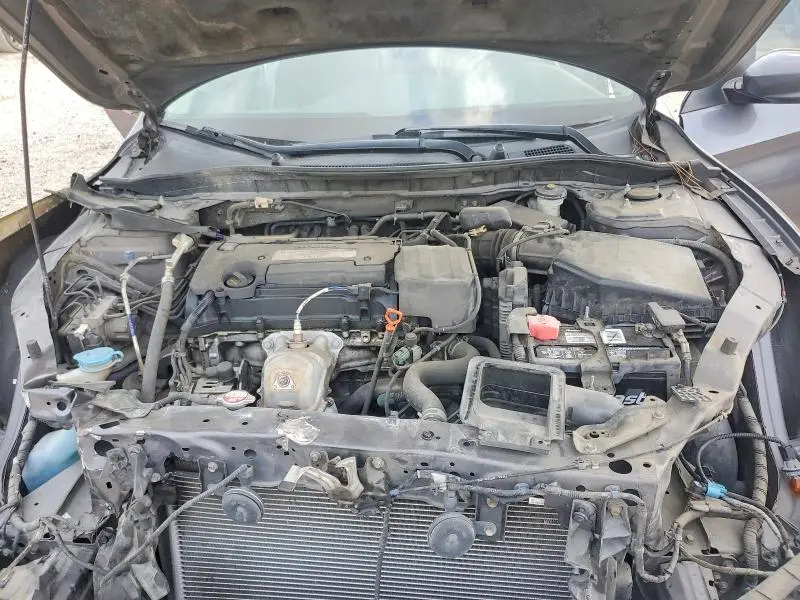 2015 HONDA ACCORD LX  