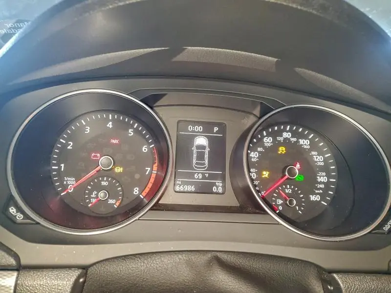 2018 VOLKSWAGEN JETTA SE  