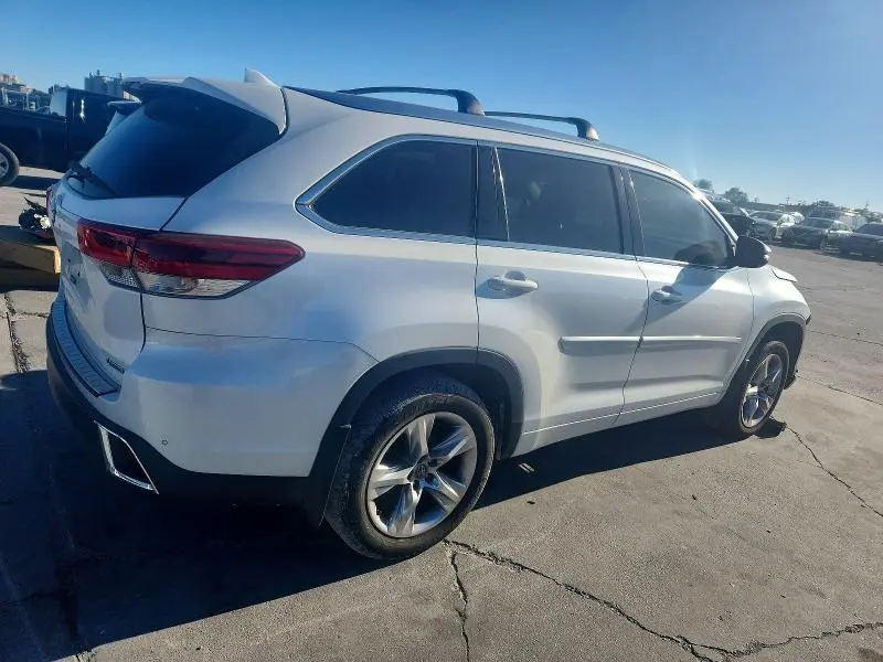 2019 TOYOTA HIGHLANDER LIMITED  