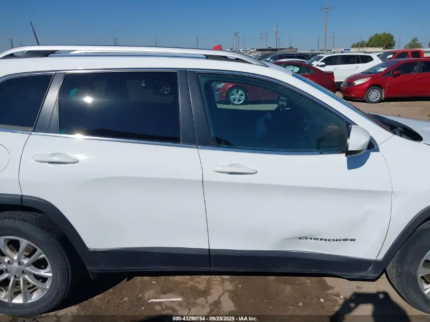 2019 JEEP CHEROKEE LATITUDE FWD