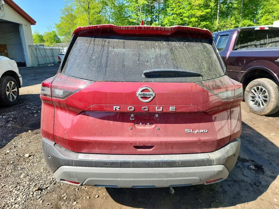 2021 NISSAN ROGUE SL  