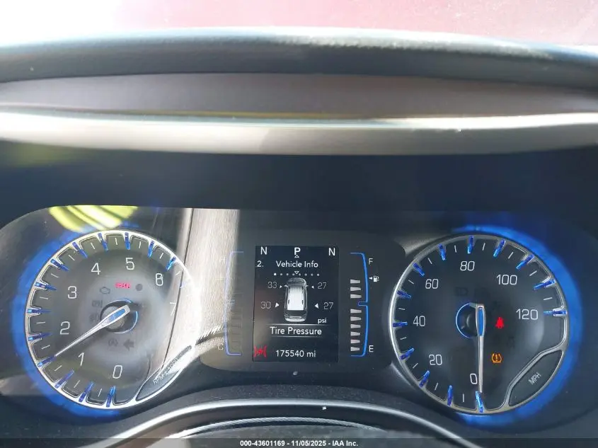 2020 CHRYSLER VOYAGER LXI