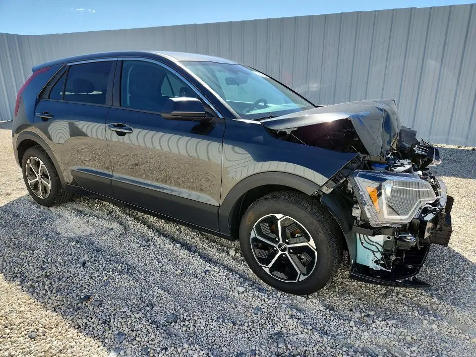 2026 KIA NIRO LX  