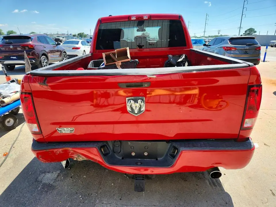 2015 RAM 1500 ST  