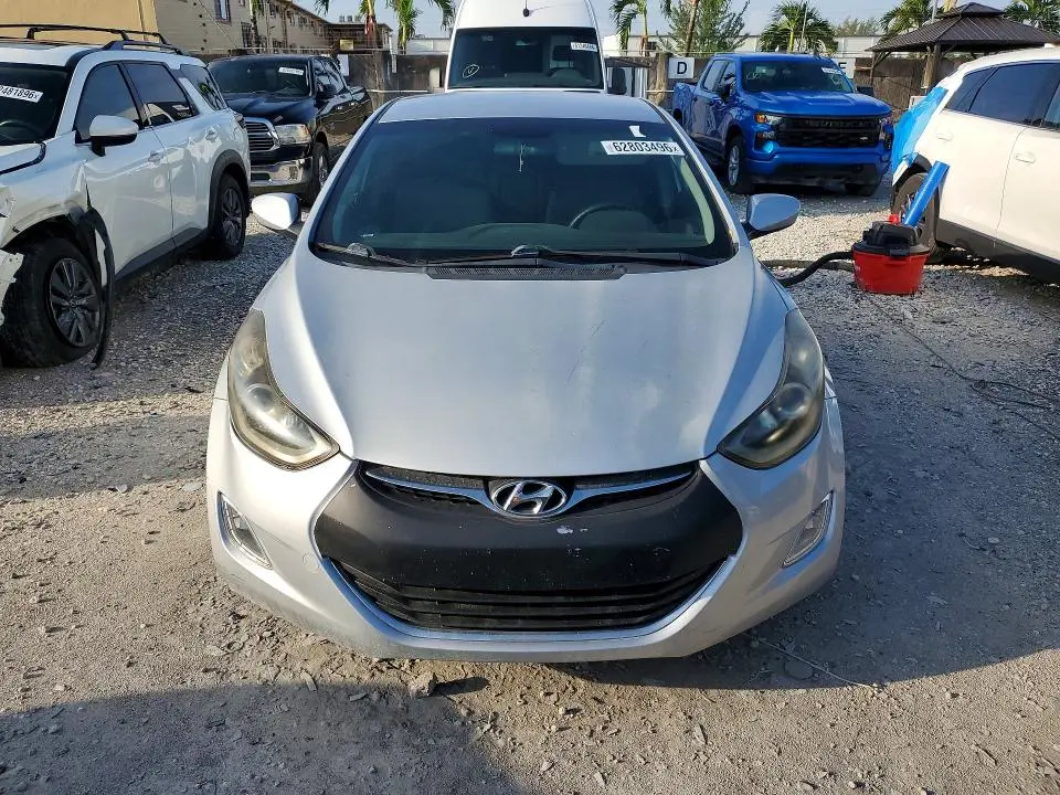 2011 HYUNDAI ELANTRA GLS  