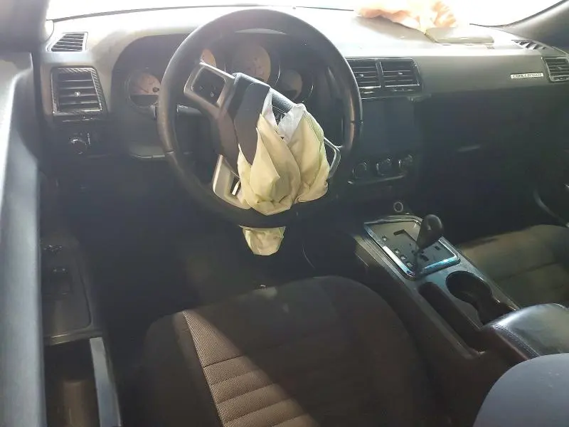 2013 DODGE CHALLENGER SXT  