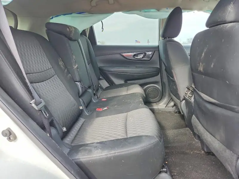 2017 NISSAN ROGUE SV  
