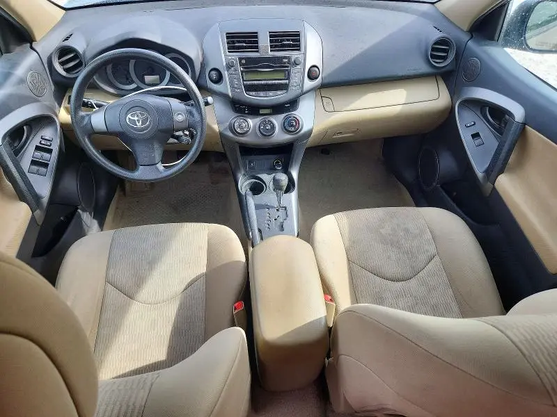 2011 TOYOTA RAV4 BASE  