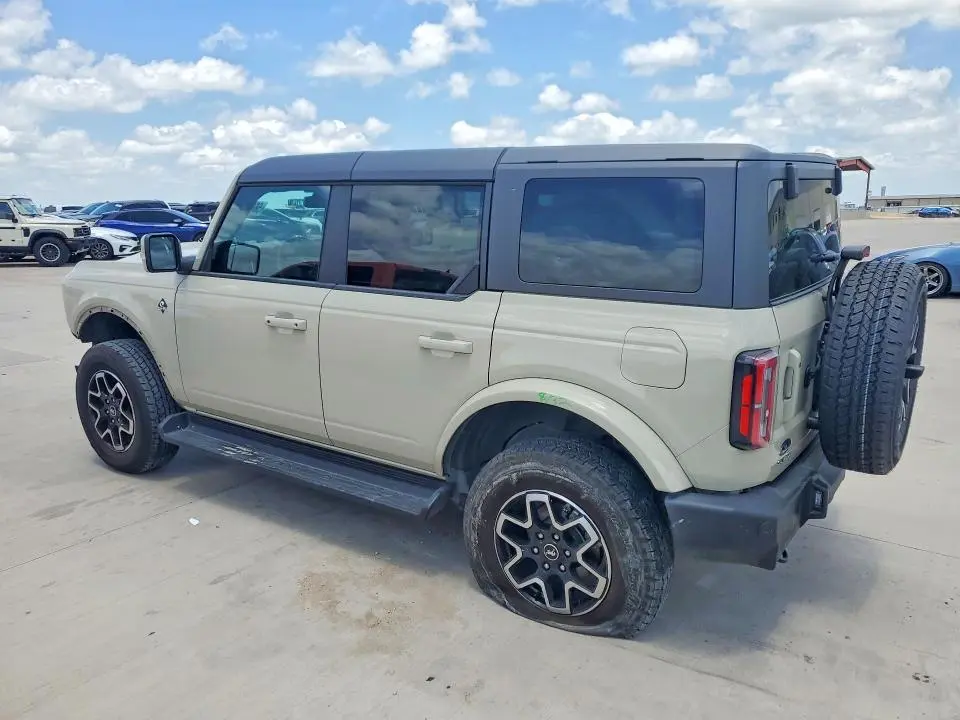 2025 FORD BRONCO OUTER BANKS  