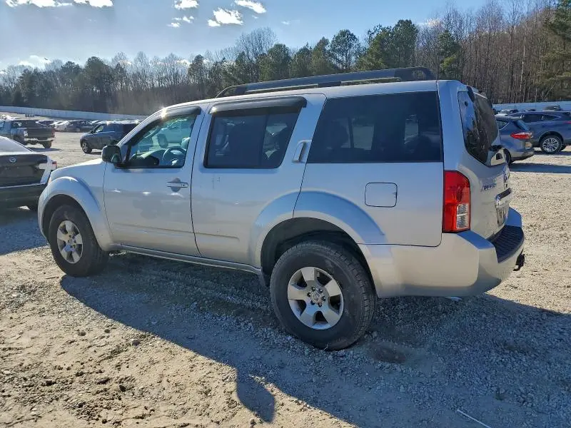 2011 NISSAN PATHFINDER S  