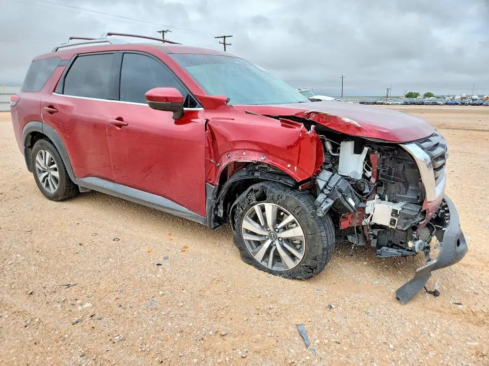2025 NISSAN PATHFINDER SL  