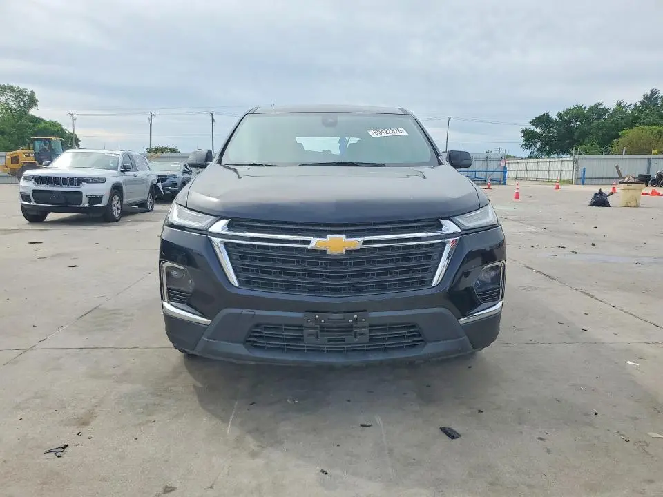 2022 CHEVROLET TRAVERSE LS  