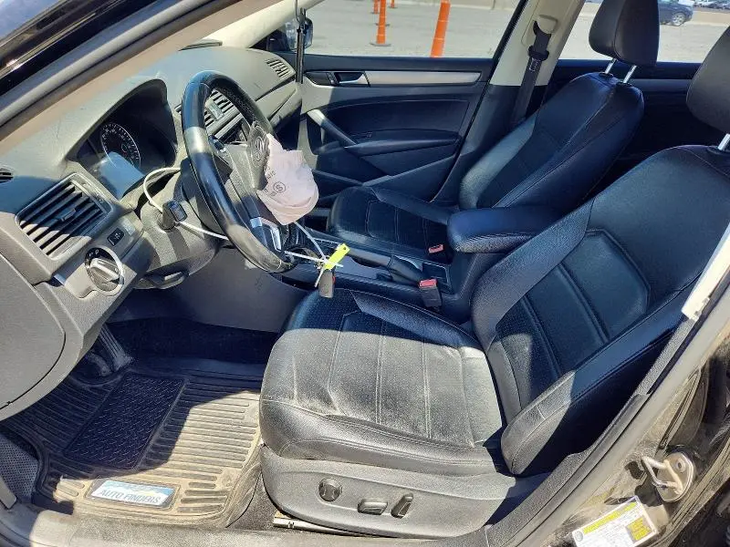 2014 VOLKSWAGEN PASSAT SE  