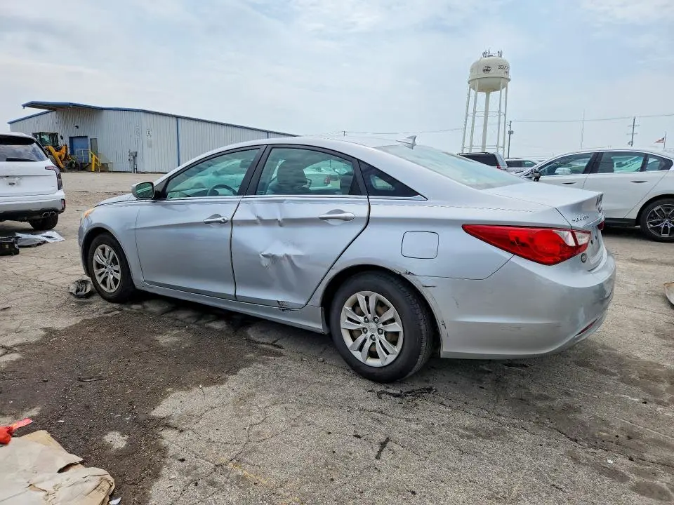 2012 HYUNDAI SONATA GLS  