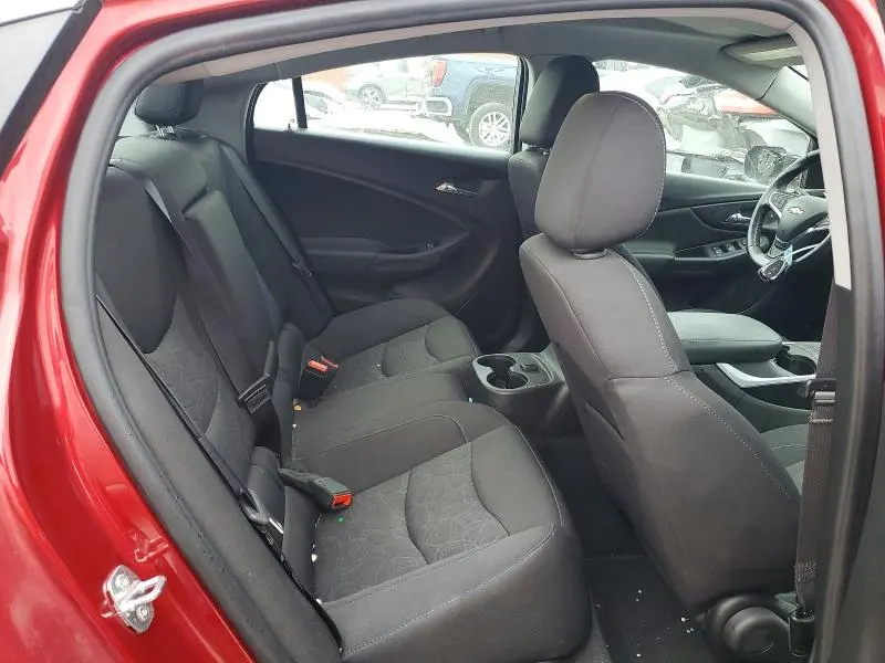 2018 CHEVROLET VOLT LT  