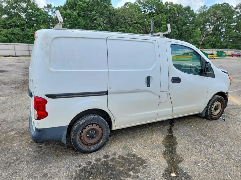 2017 NISSAN NV200 S  