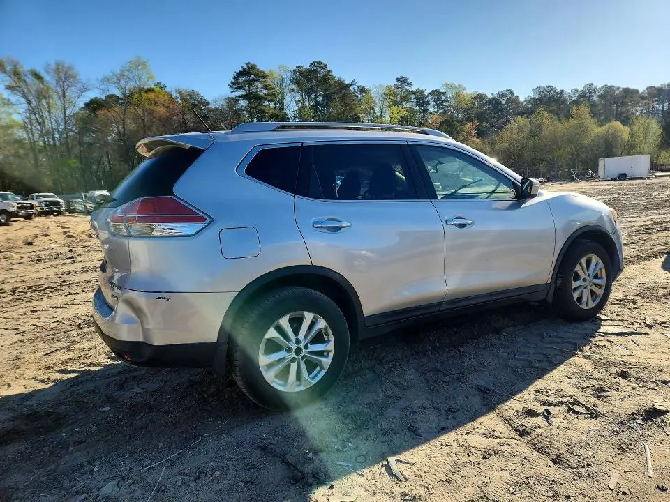 2014 NISSAN ROGUE SV  