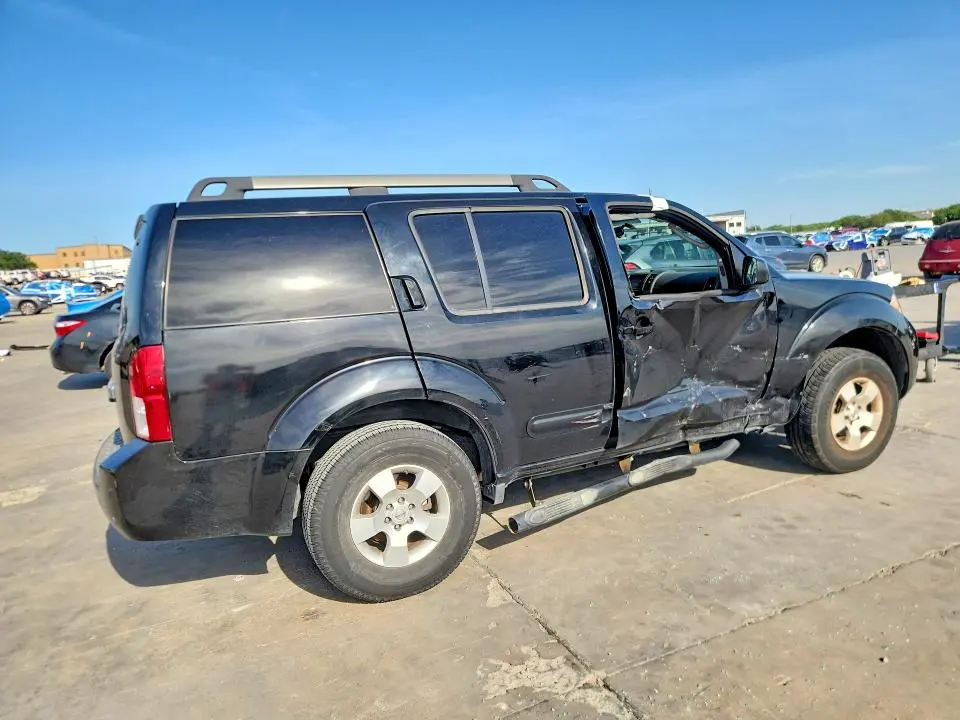 2012 NISSAN PATHFINDER S  