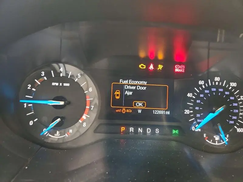 2018 FORD EDGE SE  