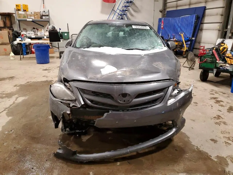 2013 TOYOTA COROLLA BASE  