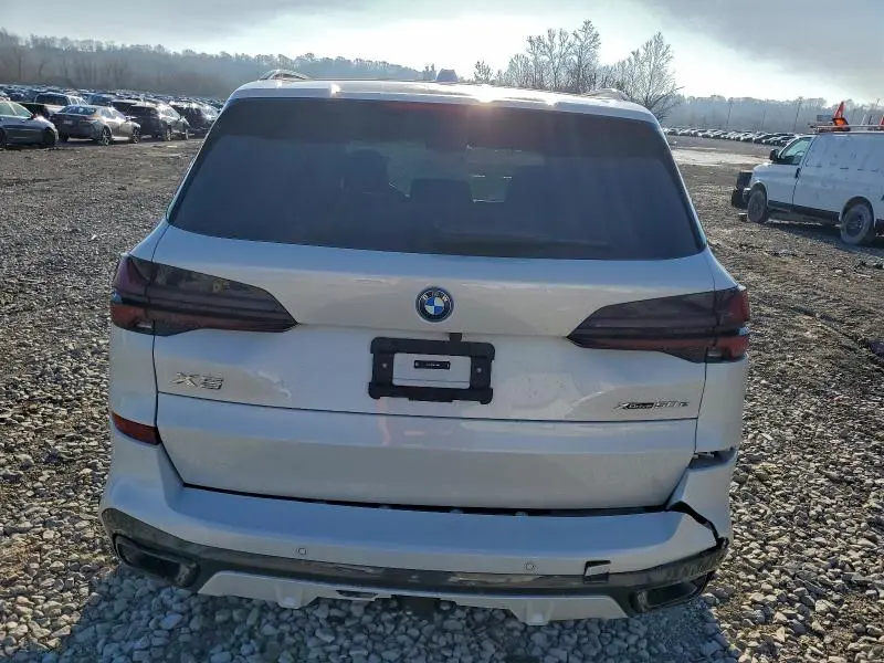 2025 BMW X5 XDRIVE50E  