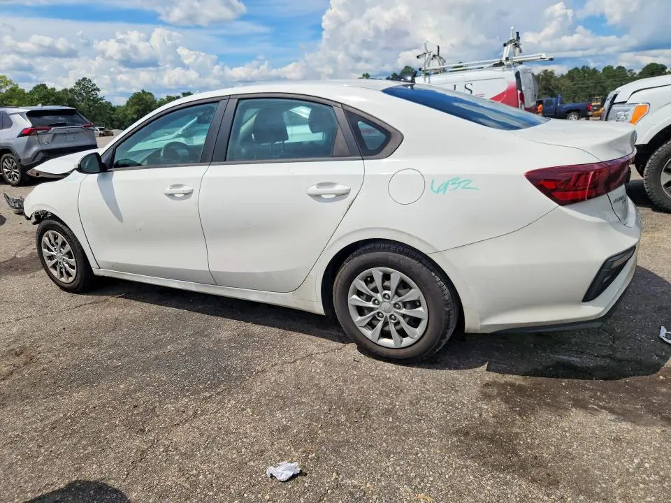 2021 KIA FORTE FE  