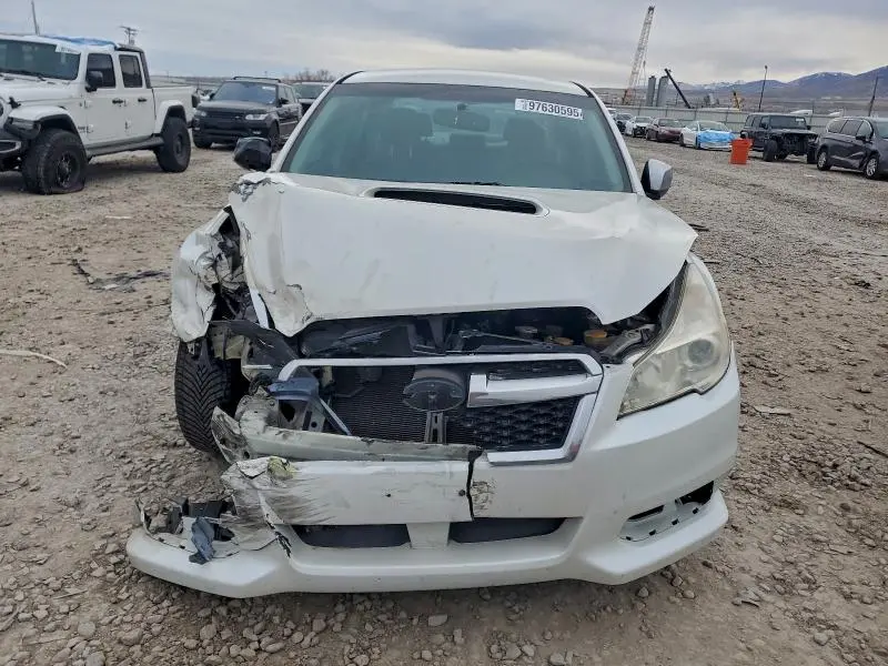 2013 SUBARU LEGACY 2.5I LIMITED  