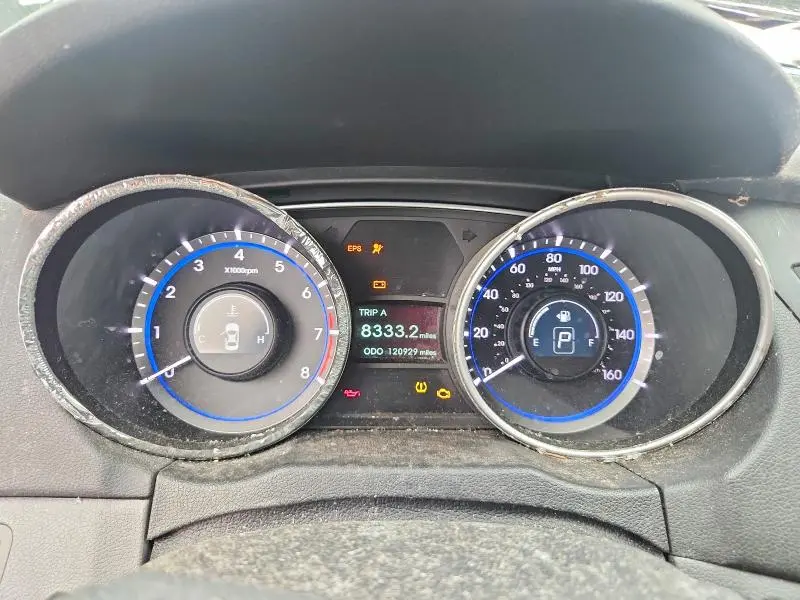 2011 HYUNDAI SONATA GLS  