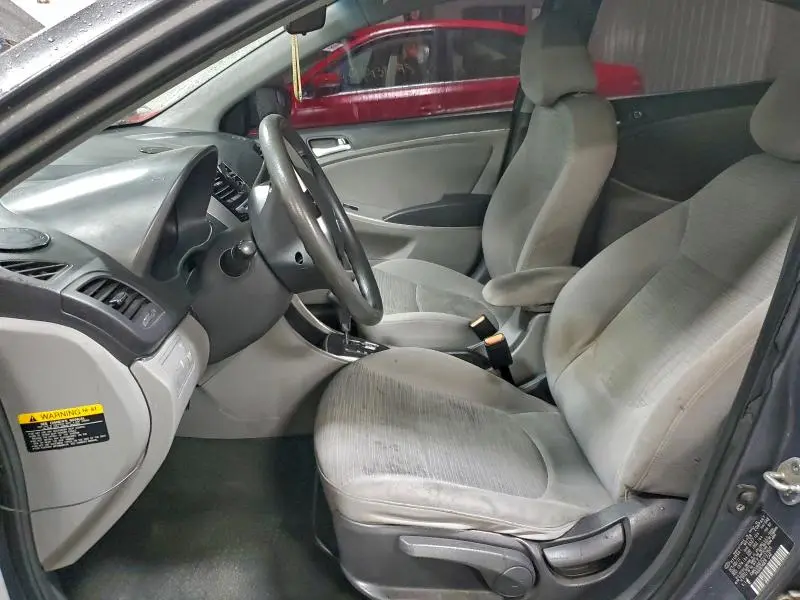 2012 HYUNDAI ACCENT GLS  