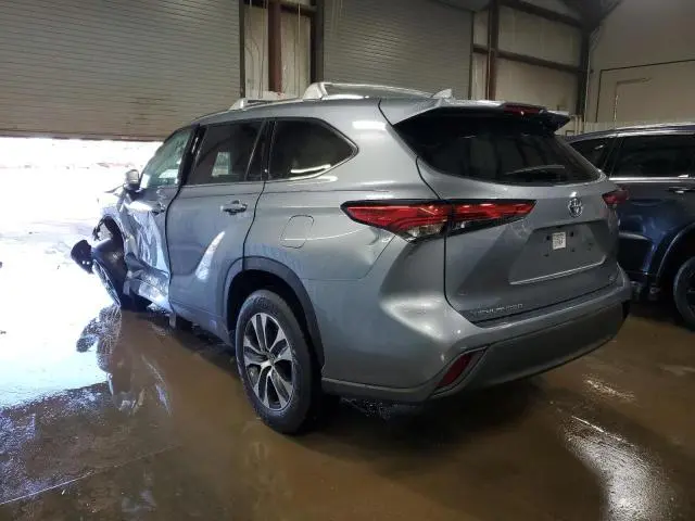 2020 TOYOTA HIGHLANDER HYBRID XLE  