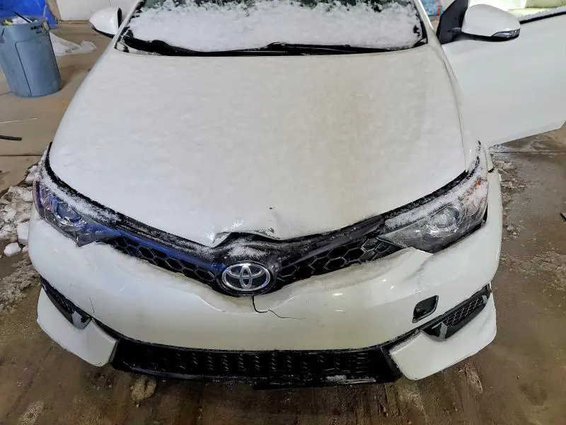 2017 TOYOTA COROLLA IM   