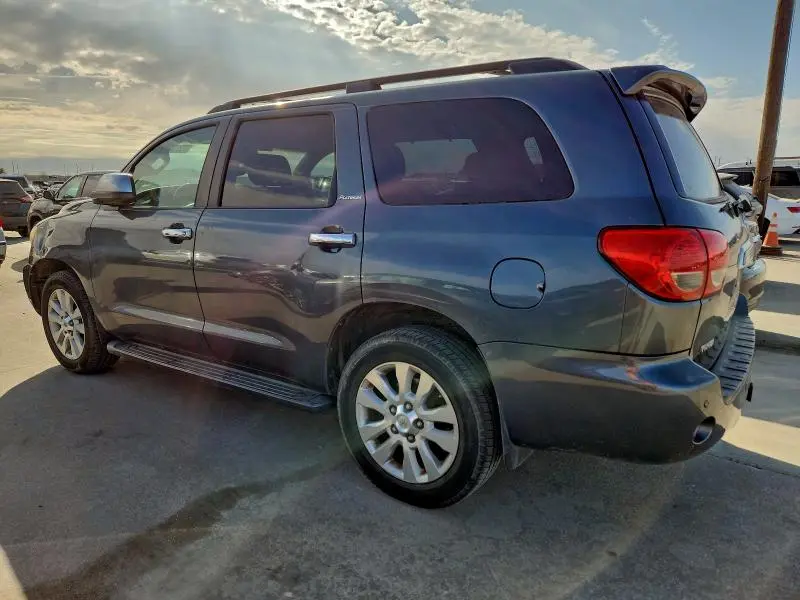 2010 TOYOTA SEQUOIA PLATINUM  
